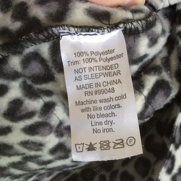 Fleece leopard jacket (XXS adult) - Picture 4 of 6